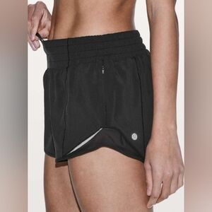 lululemon Hotty Hot Short High Rise 2.5" - 12 - Black